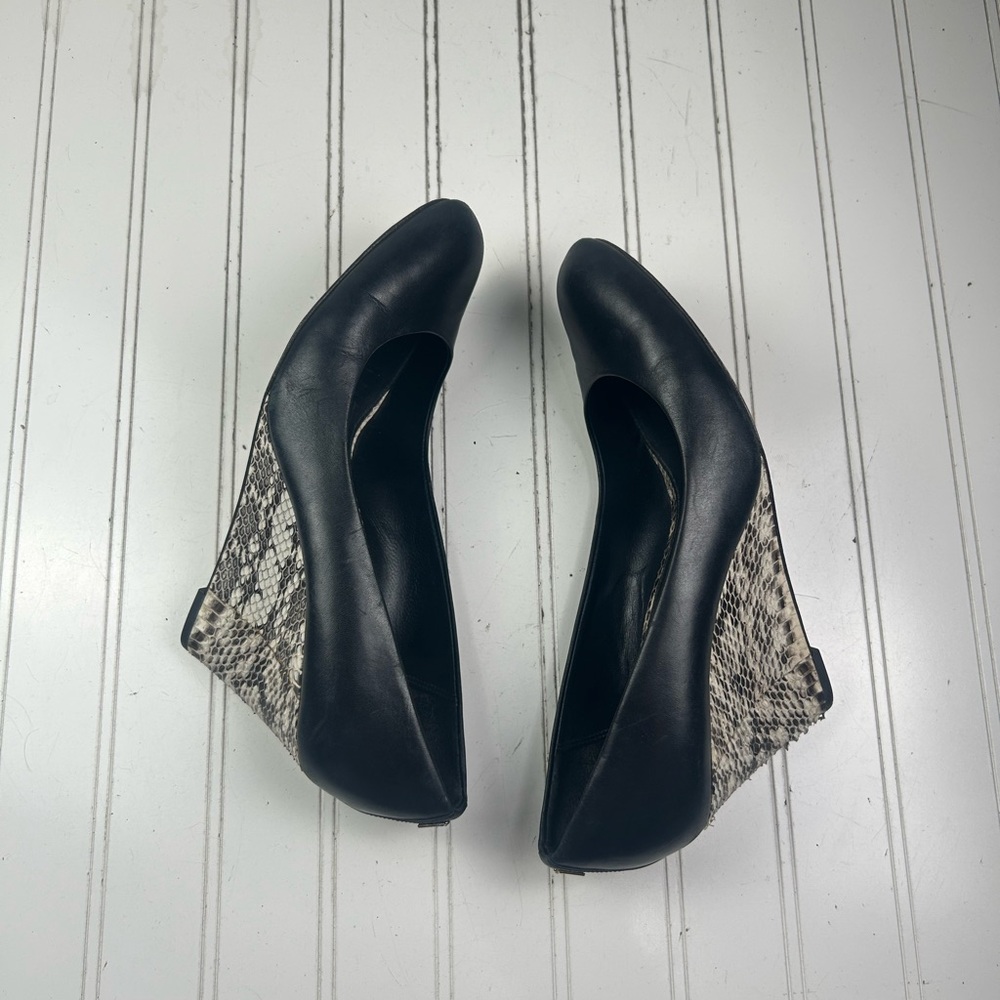Coach Black Leather Wedge Heels Snakeskin Heel Women’s Size 10 - Picture 11 of 11